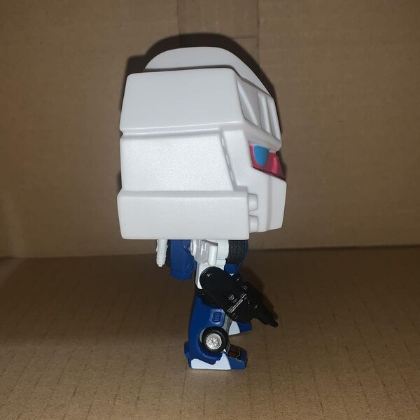 Funko Pop Retro Transformers G1 Tracks In Hand Images  (2 of 4)